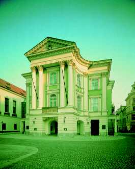 Prague Opera: Estates Theatre. The world premiere of Don Giovanni was held here in 1787 and the great Amadeus Mozart himself was conducting... Know more about the actual Don Giovanni production!